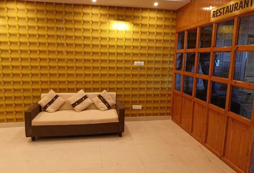 Hotel The Grand Madhushala Shimla