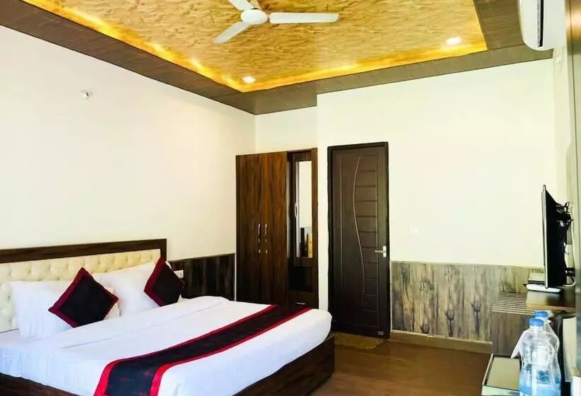 Mj River Resort By Dls Hotels