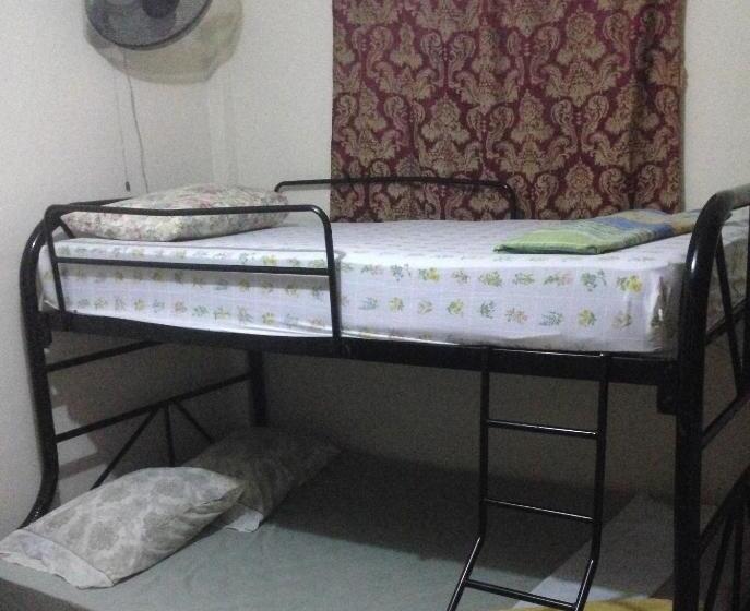 هاستل Hostal Brisas Y Olas