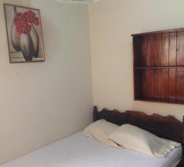 هاستل Hostal Brisas Y Olas