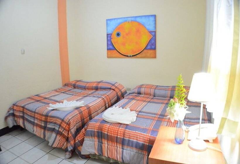 هاستل Hostal Del Pacifico
