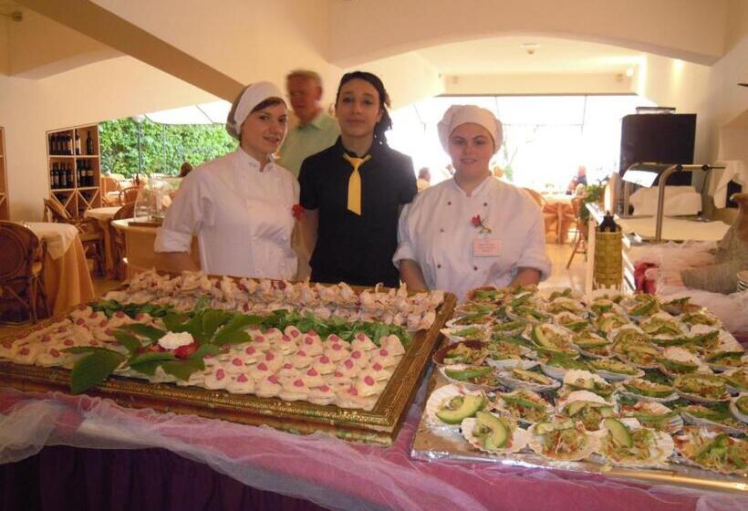 Beach Hotel Du Lac Malcesine