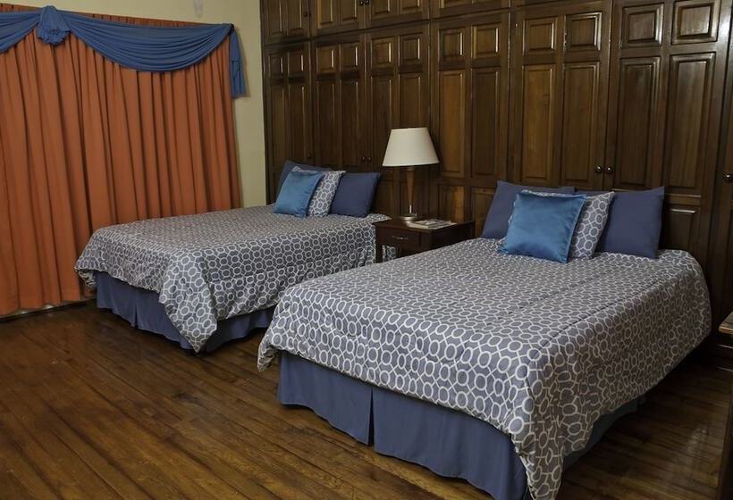 تختخواب و صبحانه Casa Luisa