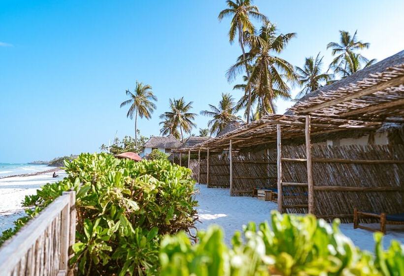 Bed and Breakfast Pili Pili Beach Bungalows