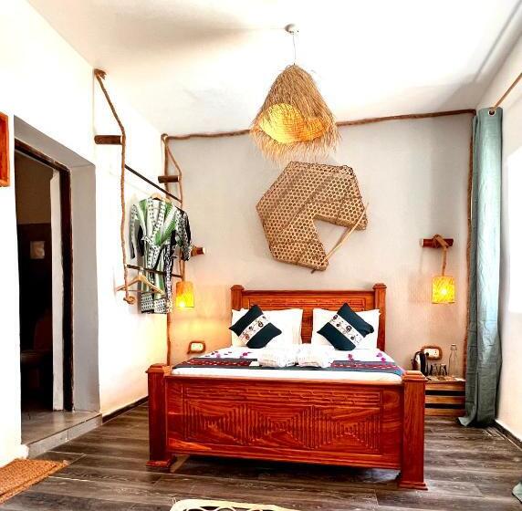 Bed and Breakfast Pili Pili Beach Bungalows