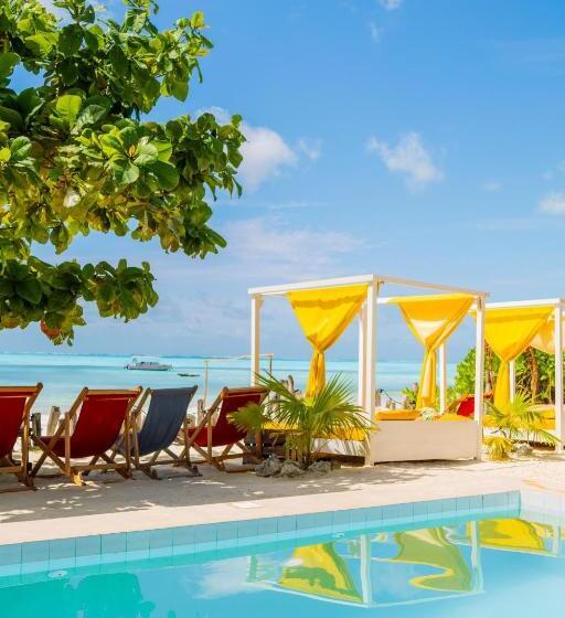 Bed and Breakfast Pili Pili Beach Bungalows