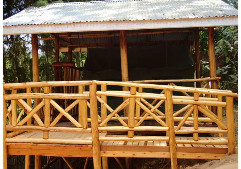 هتل Bugombe Gateway Camp