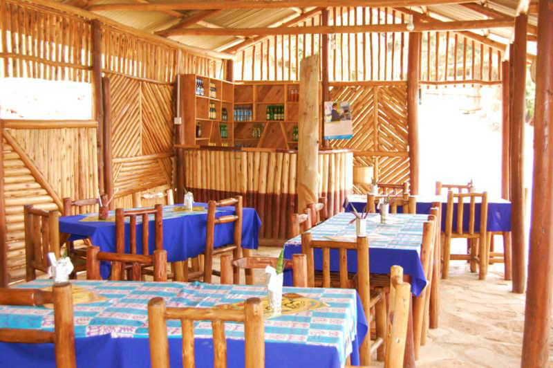 هتل Bugombe Gateway Camp