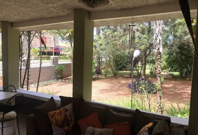 هتل Gately Inn Entebbe