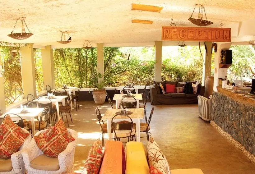 هتل Gately Inn Entebbe