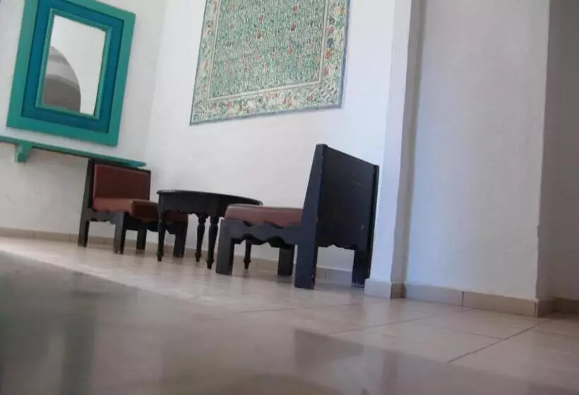 هتل Hôtel Medina
