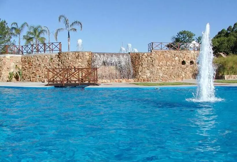 ホテル Jardines De Dayman
