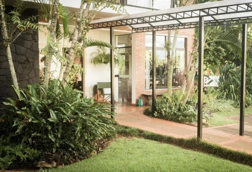 هتل Las Orquideas Parque