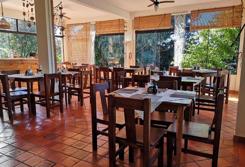 هتل Las Orquideas Parque