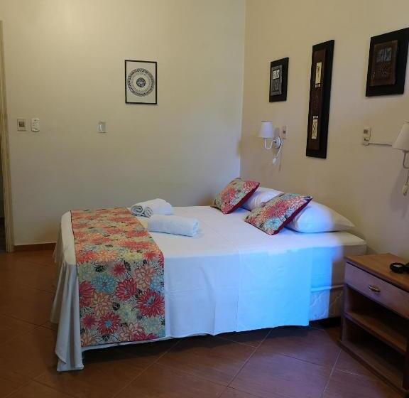 هتل Las Orquideas Parque