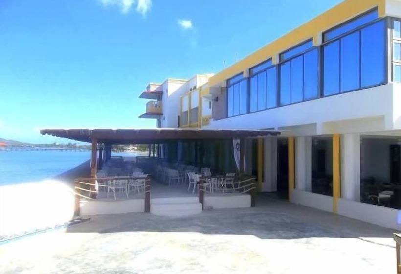 هتل Marbella Montecristi