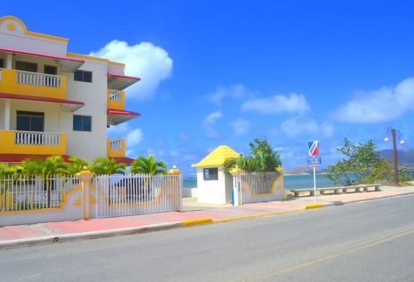 هتل Marbella Montecristi