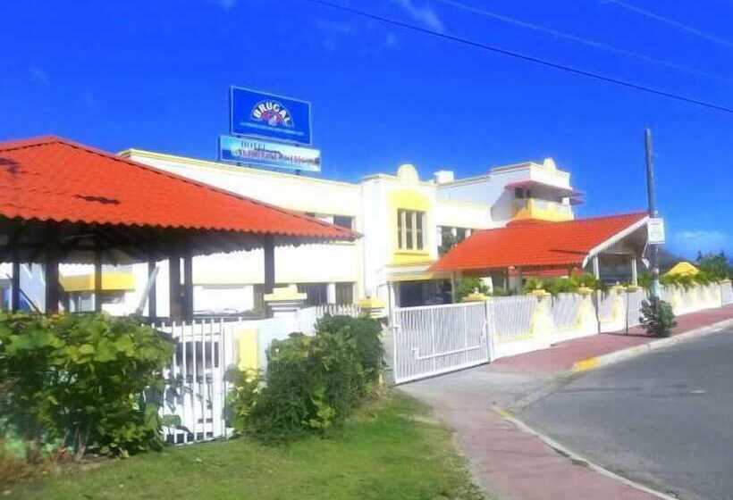 هتل Marbella Montecristi