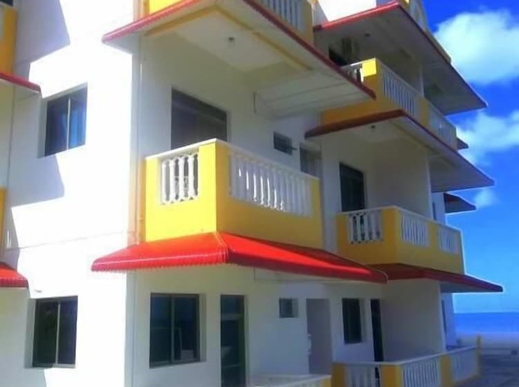 هتل Marbella Montecristi