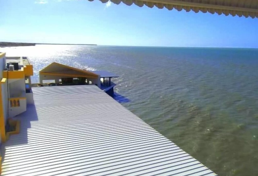 هتل Marbella Montecristi