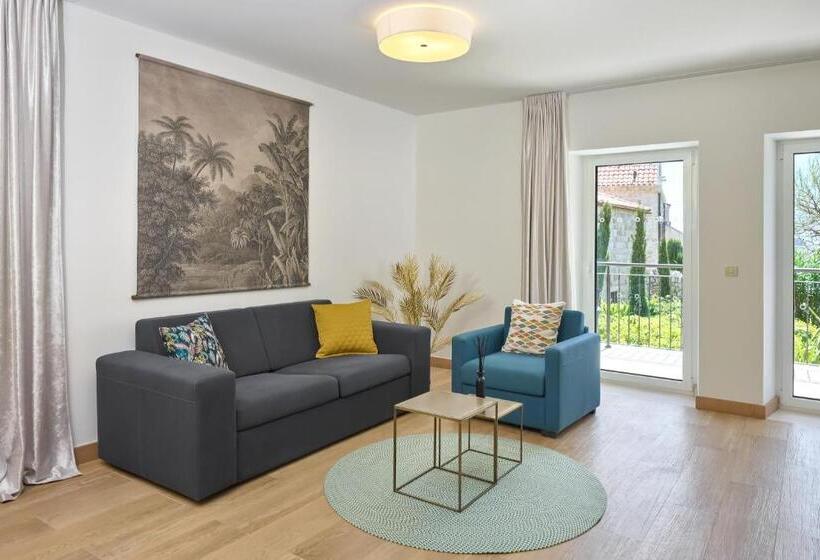 Maistra Select Srebreno Villas