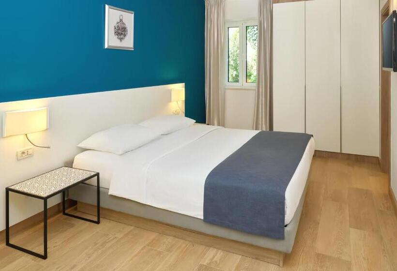 Maistra Select Srebreno Villas