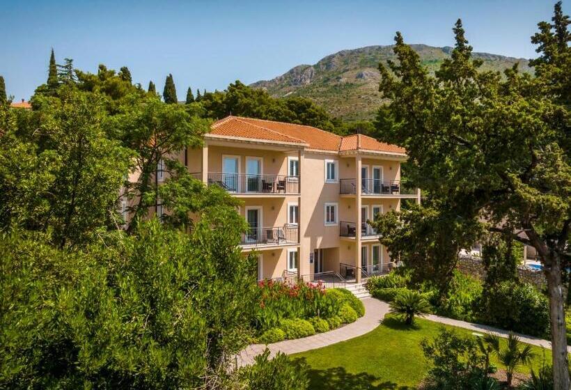 Maistra Select Srebreno Villas