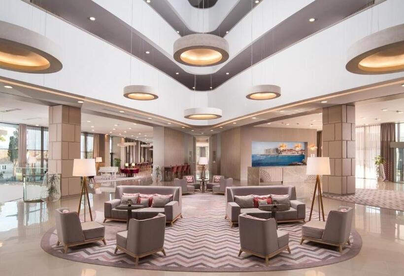 Maistra Select Srebreno Villas