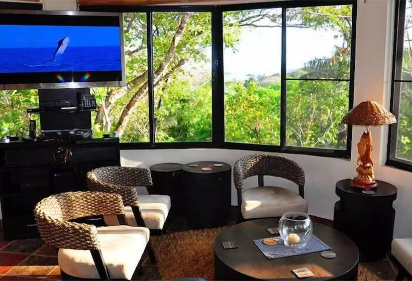 Lomakeskus Panama Big Game Club