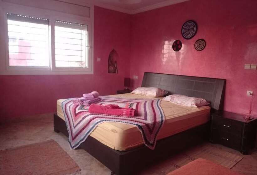 Общежитие Mubaradise Surfcamp