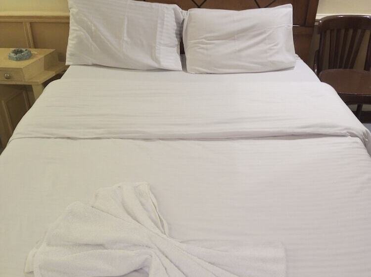 هاستل Panorama Palace