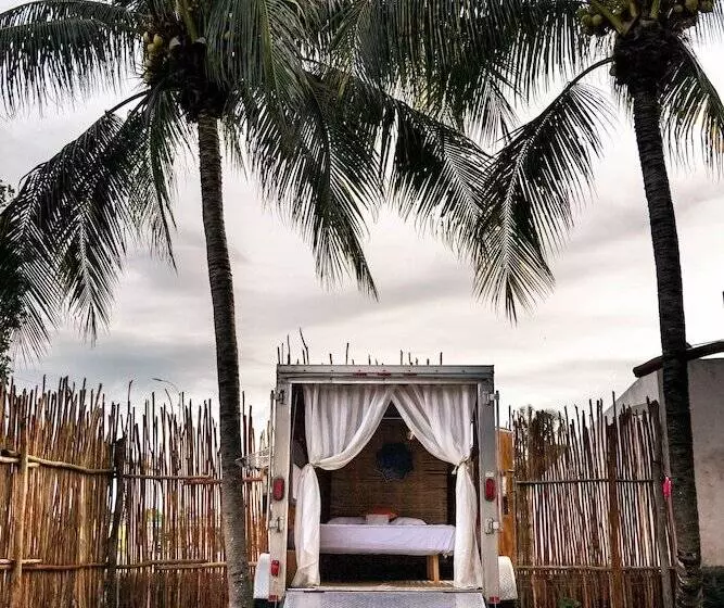 El Búho Bacalar Eco Cabañas Hostal