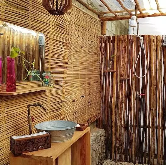 El Búho Bacalar Eco Cabañas Hostal