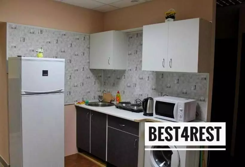 Retkeilymaja Best4rest