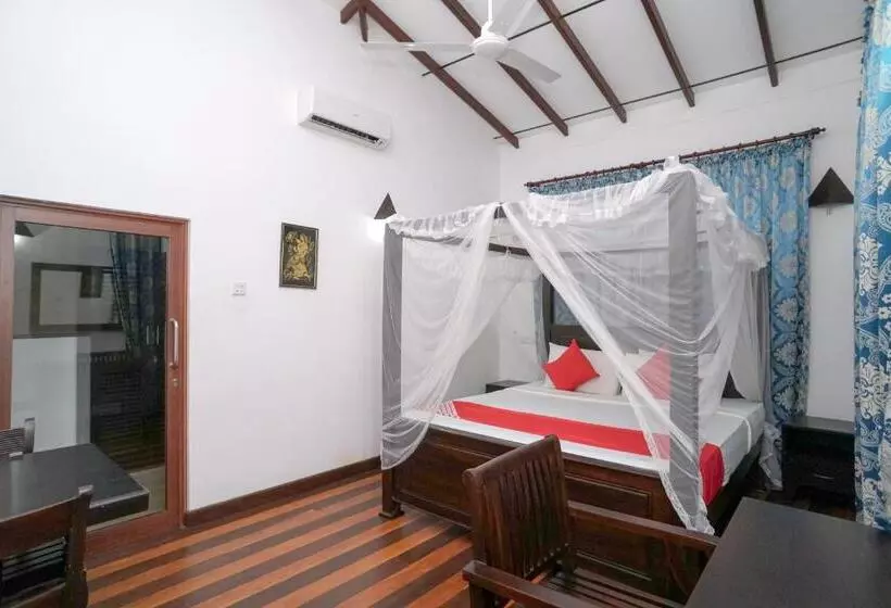 تختخواب و صبحانه Mass Eco Cabana Yoga & Spa   Unawatuna
