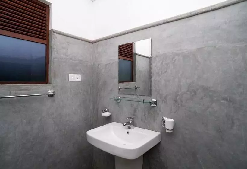 تختخواب و صبحانه Mass Eco Cabana Yoga & Spa   Unawatuna