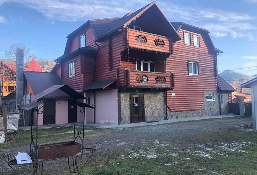 Fayniy Motel