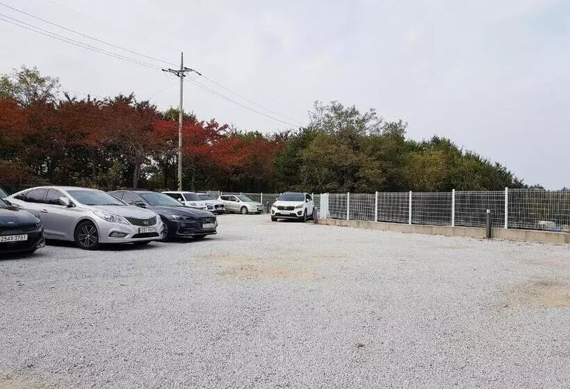Goodstay Motel Hill