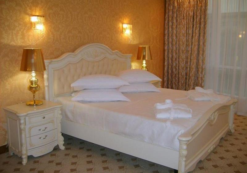 בית מלון כפרי Complex Gayki