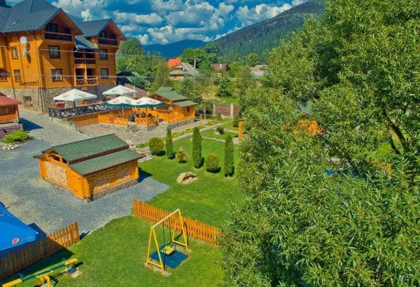 هتل Forest House