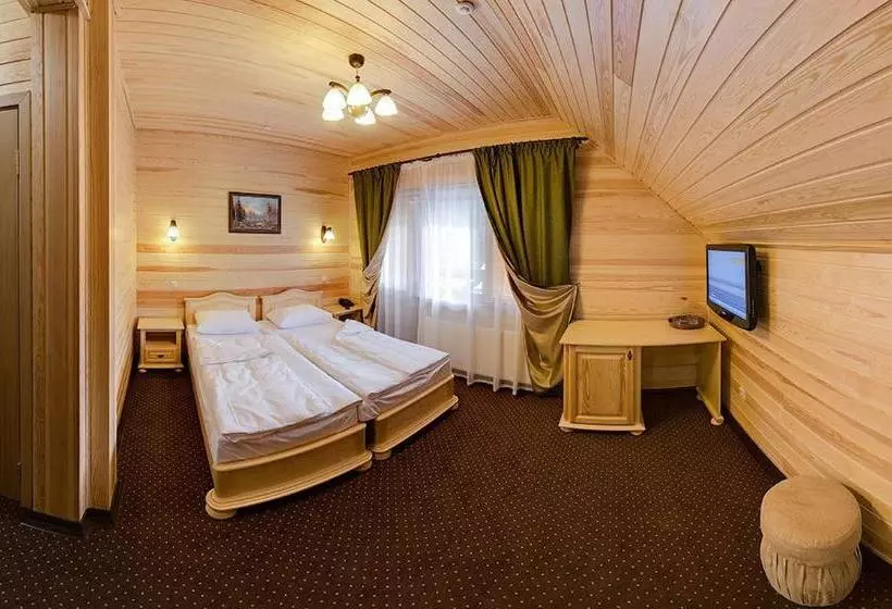 هتل Forest House