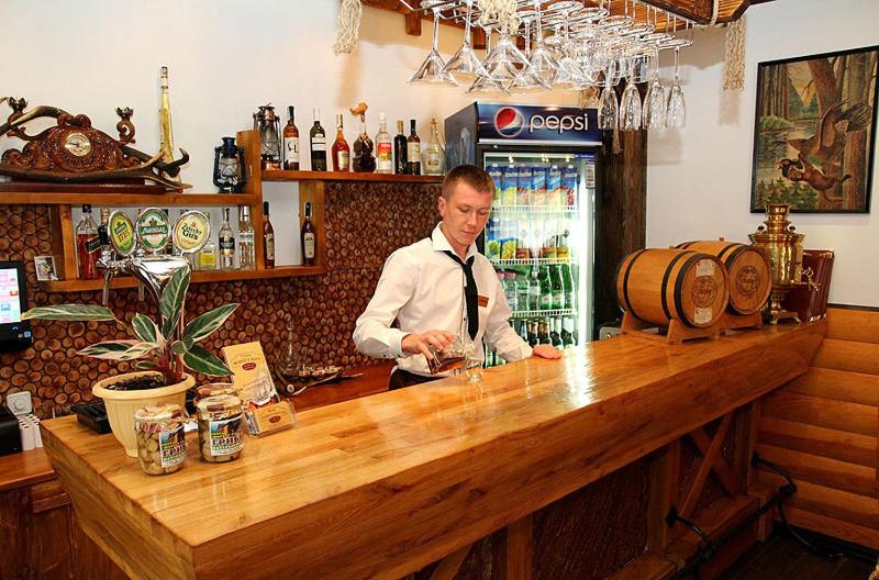 فندق Forest House