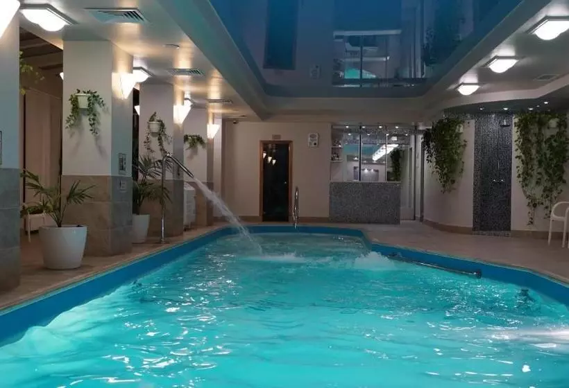 Hotel Mercury