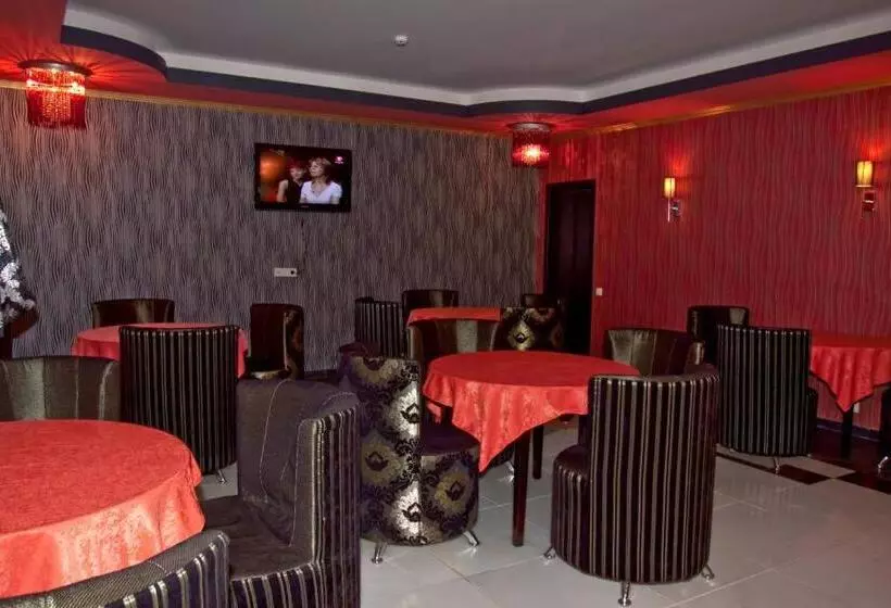 Hotel Noy