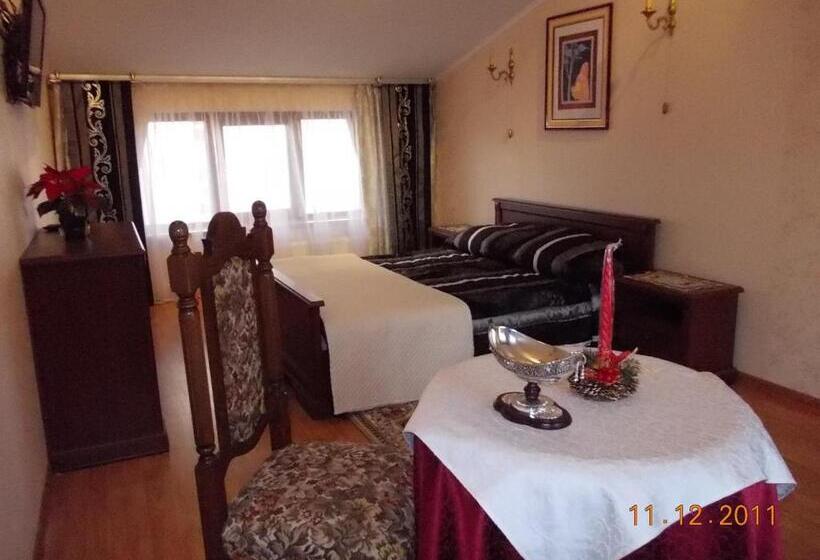 فندق Rayske Yabloko