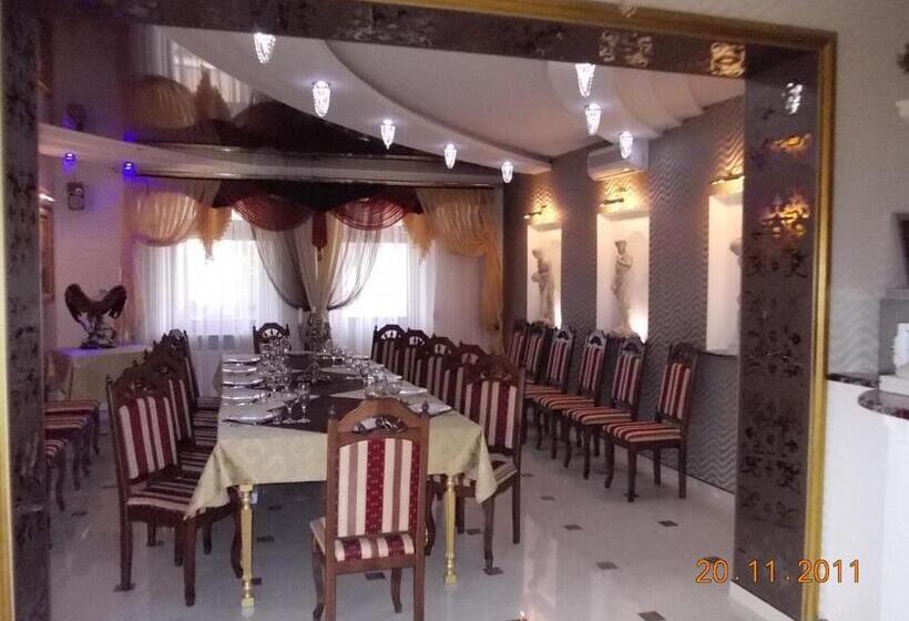 فندق Rayske Yabloko