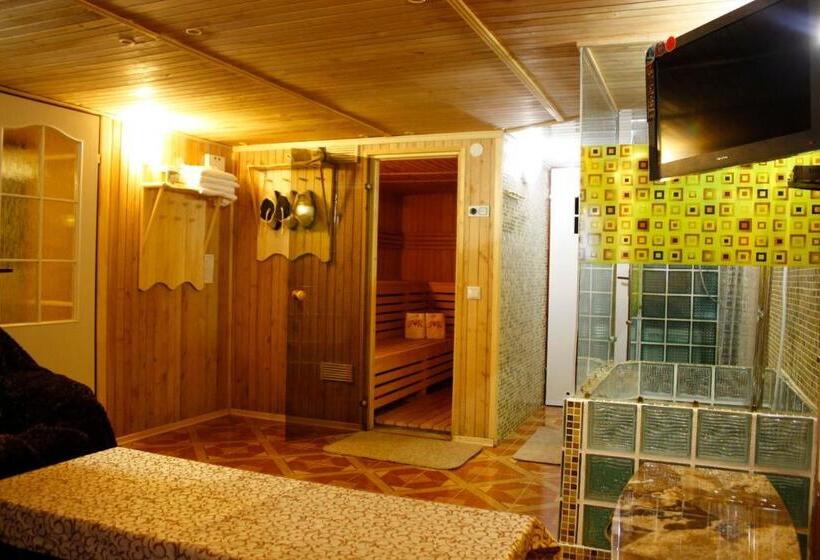 فندق Rayske Yabloko