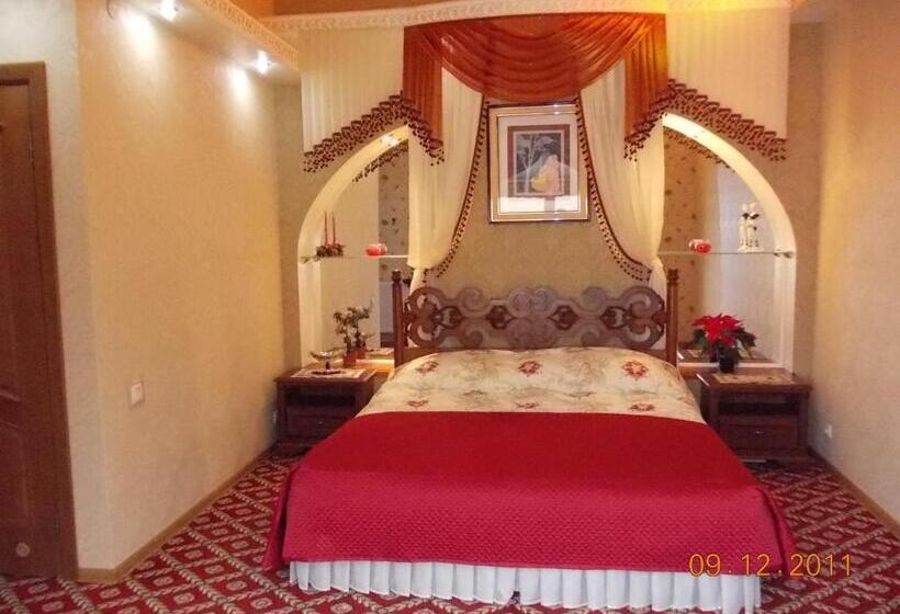 فندق Rayske Yabloko