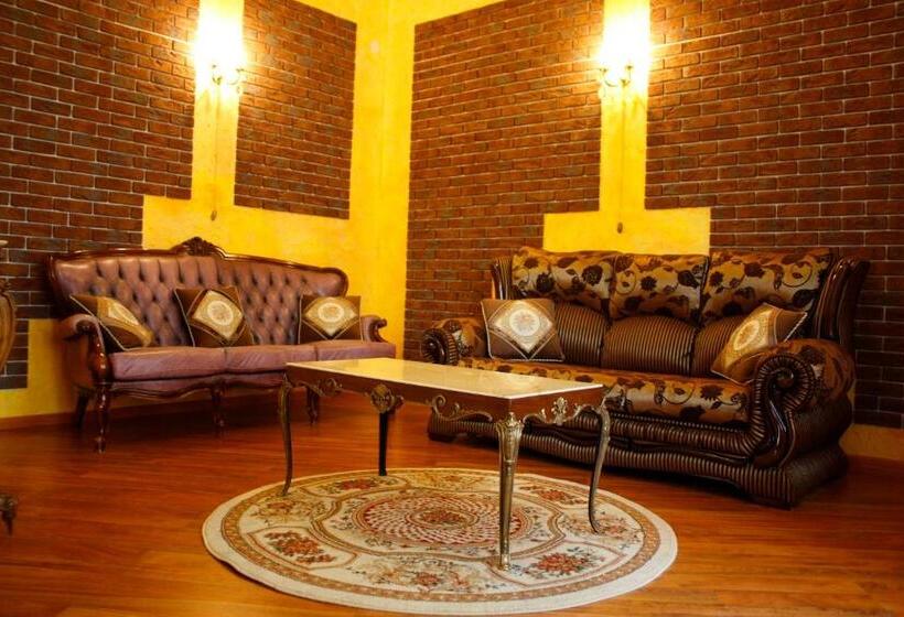 فندق Rayske Yabloko