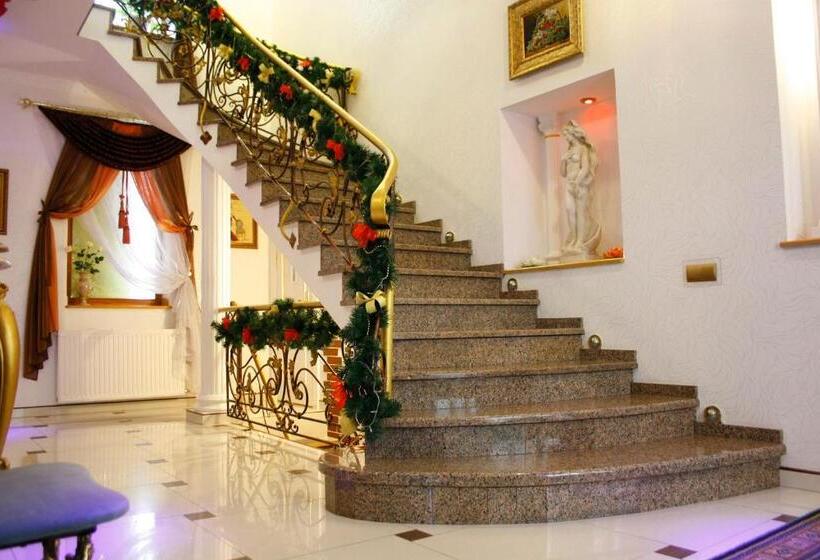 فندق Rayske Yabloko